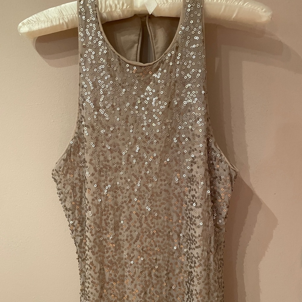 Hollister dress size S fitted beige w sequins